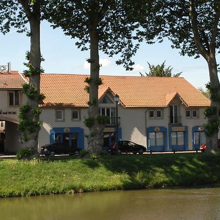 Logis Hotel Les Pages Lunéville Zewnętrze zdjęcie