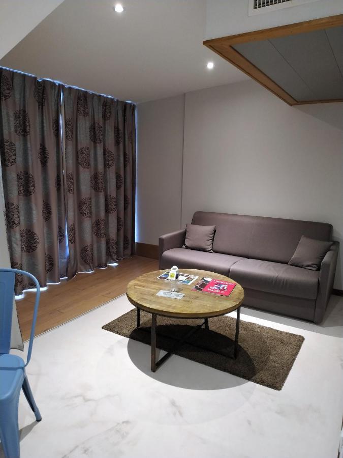 Logis Hotel Les Pages Lunéville Zewnętrze zdjęcie