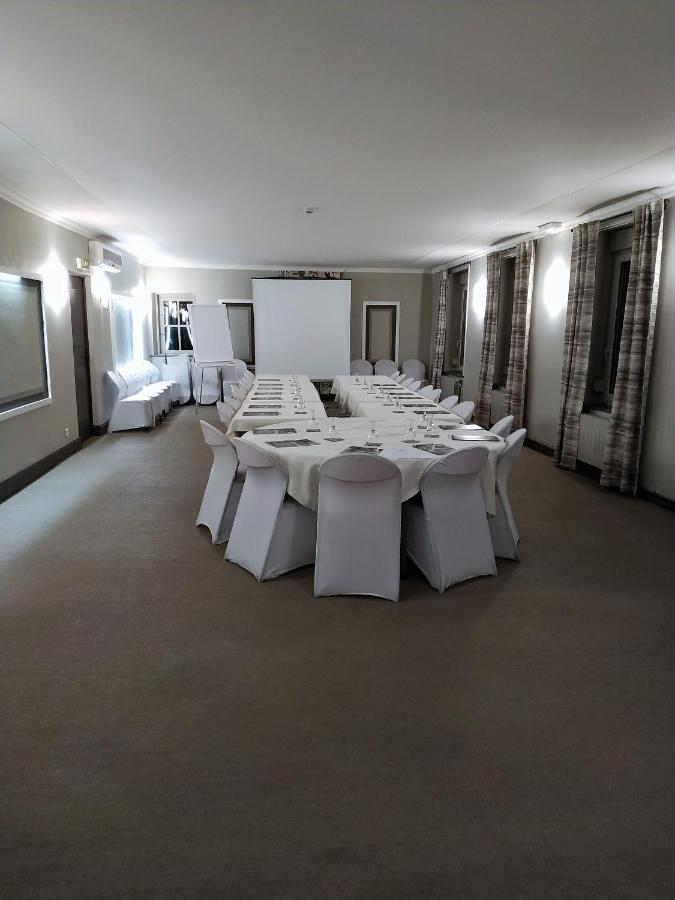 Logis Hotel Les Pages Lunéville Zewnętrze zdjęcie