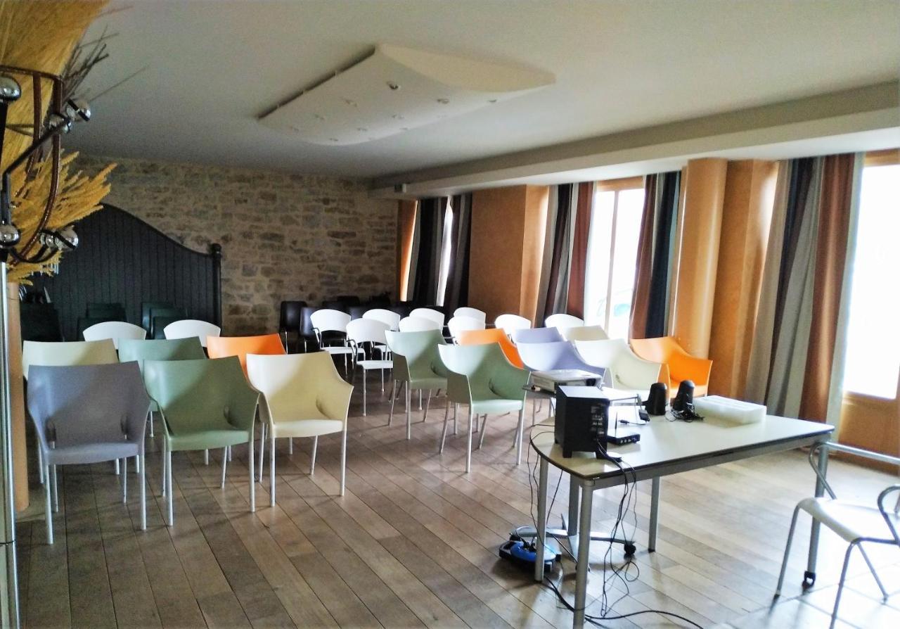 Logis Hotel Les Pages Lunéville Zewnętrze zdjęcie