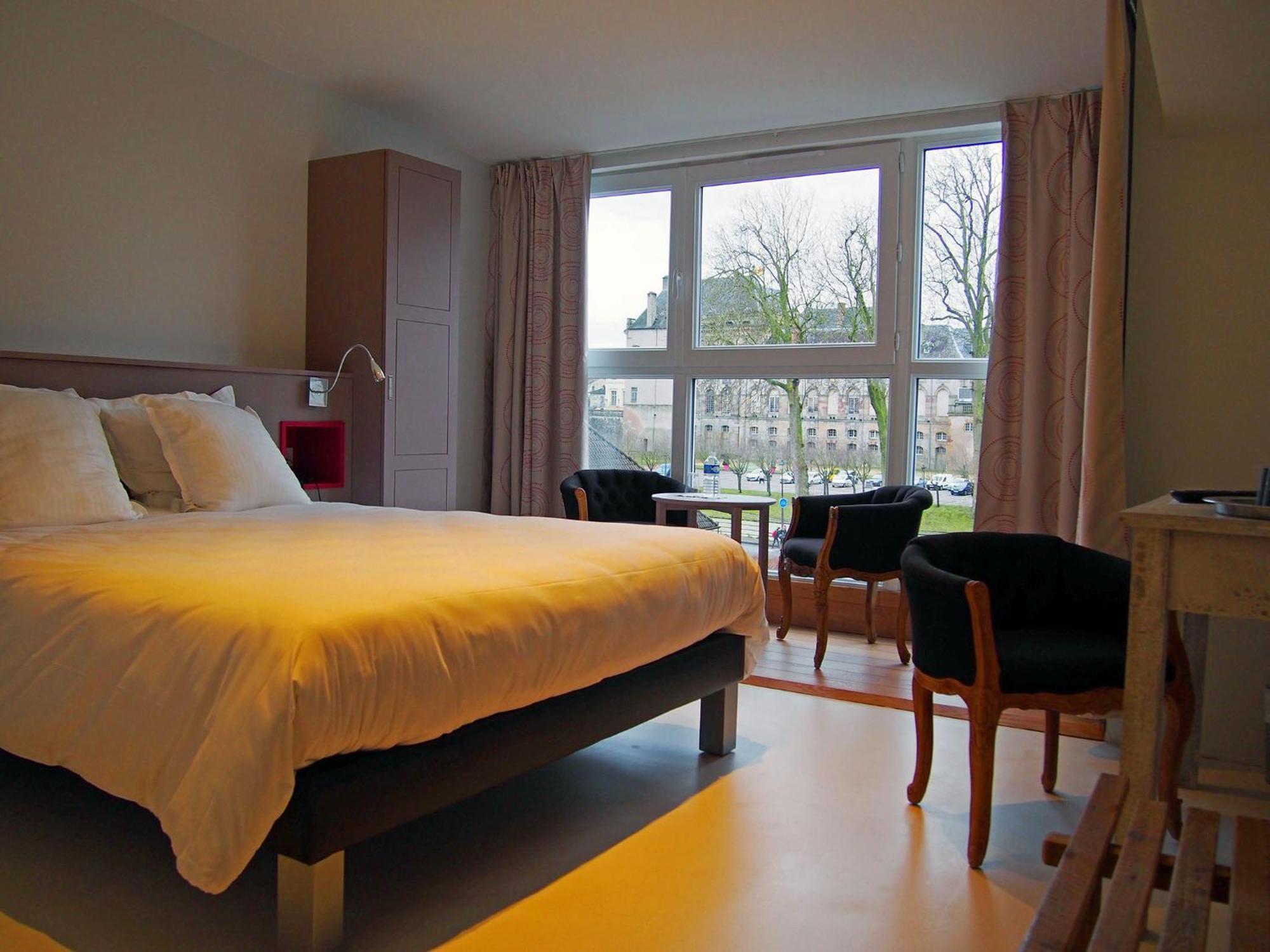 Logis Hotel Les Pages Lunéville Zewnętrze zdjęcie