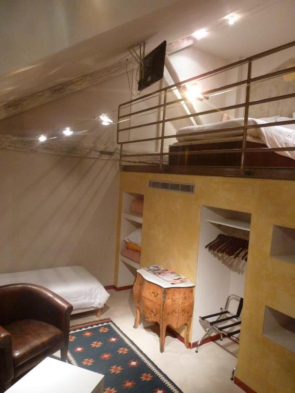Logis Hotel Les Pages Lunéville Pokój zdjęcie