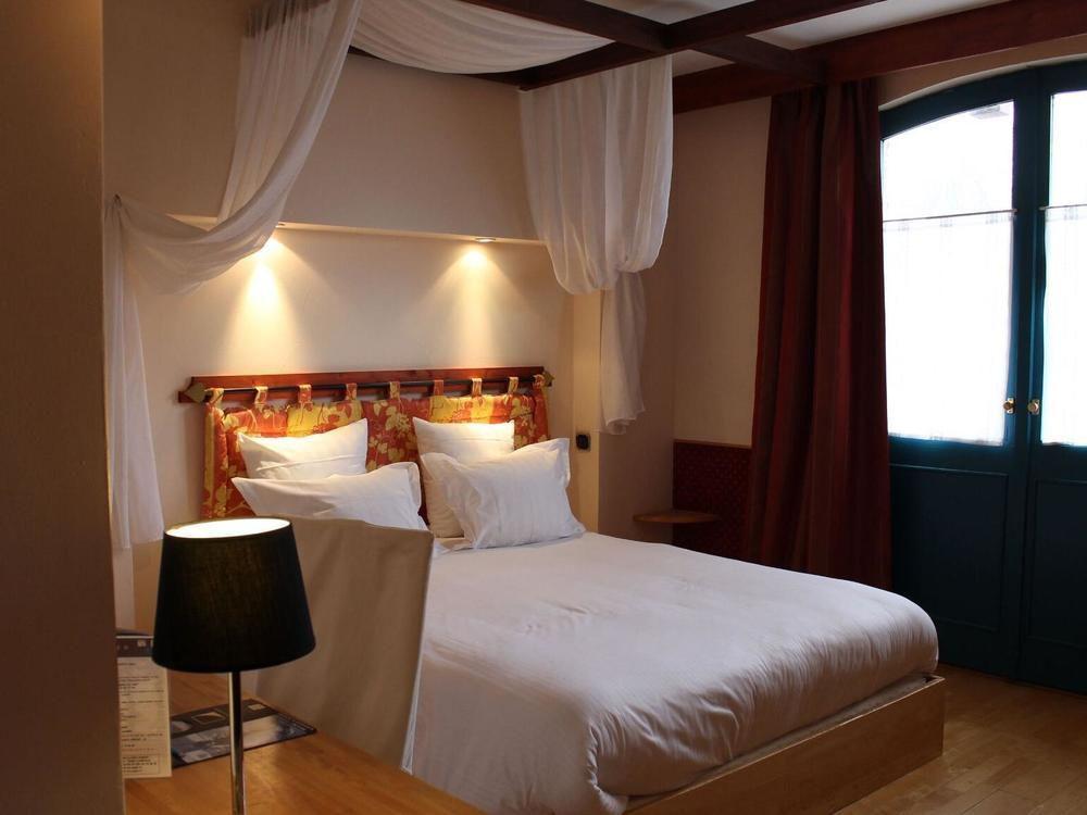 Logis Hotel Les Pages Lunéville Zewnętrze zdjęcie
