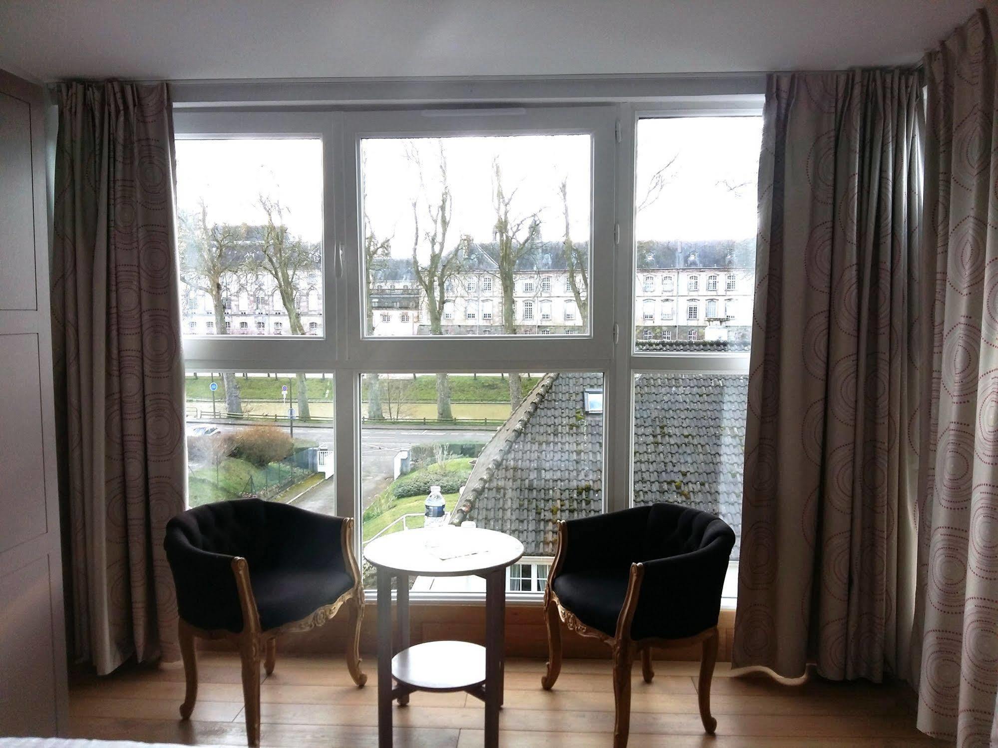 Logis Hotel Les Pages Lunéville Zewnętrze zdjęcie