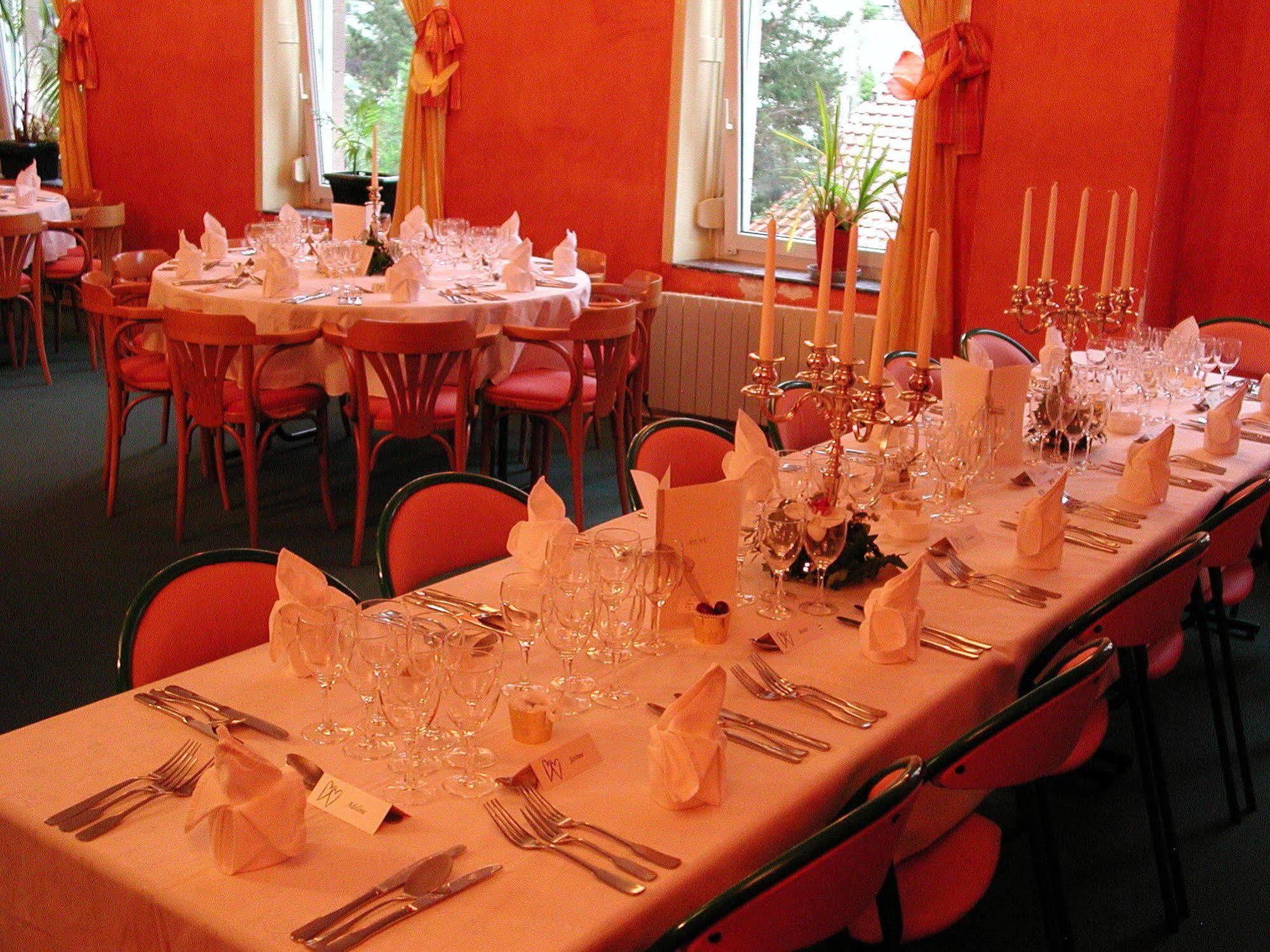 Logis Hotel Les Pages Lunéville Zewnętrze zdjęcie
