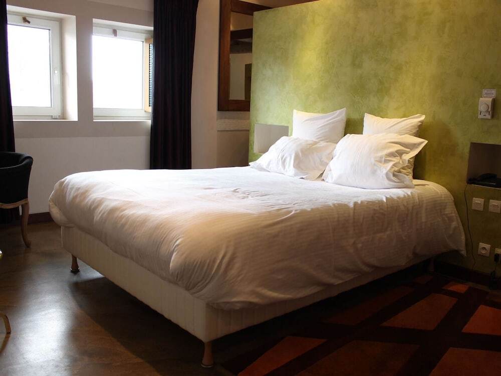 Logis Hotel Les Pages Lunéville Zewnętrze zdjęcie